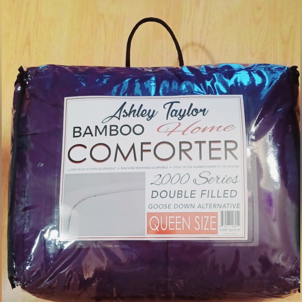 🆕NWT Ashley Taylor Bamboo Home Comforter